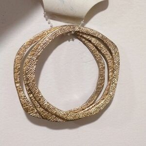 Women's Stunning Set of 3 Textured Gold tone Bangle Bracelets - 8-inch